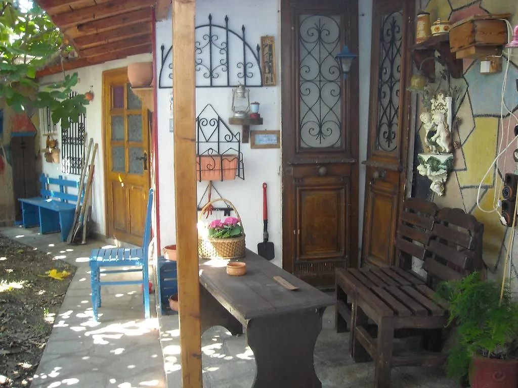 Studios Oasis Apartment Neos Marmaras