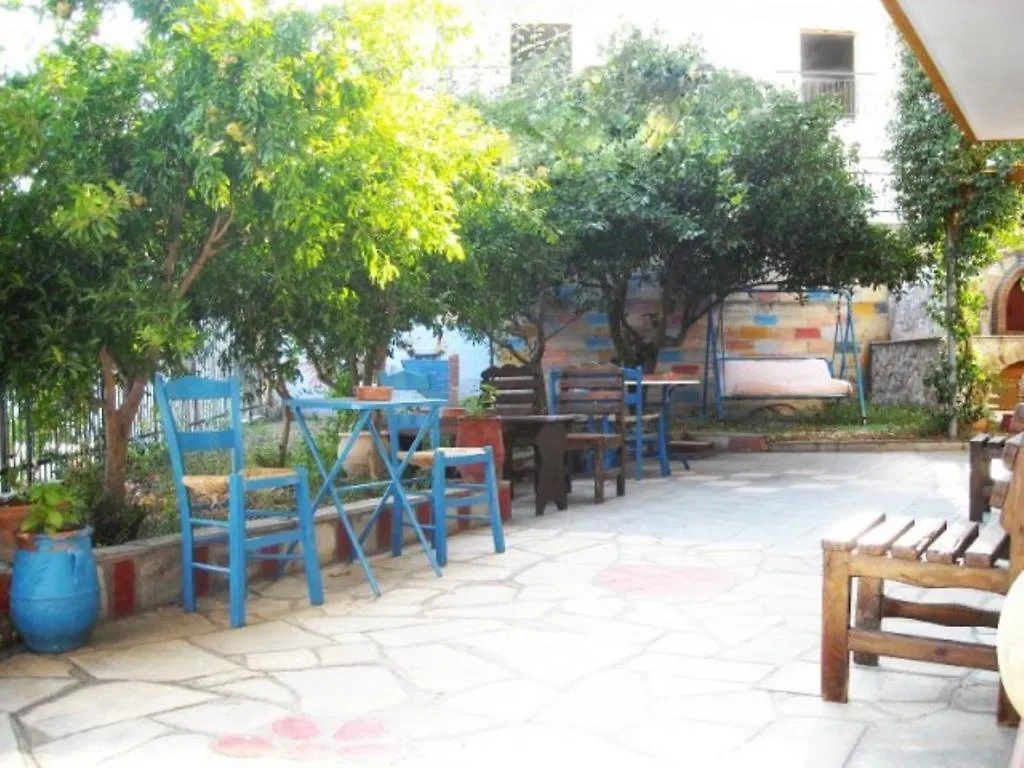 Studios Oasis Apartment Neos Marmaras
