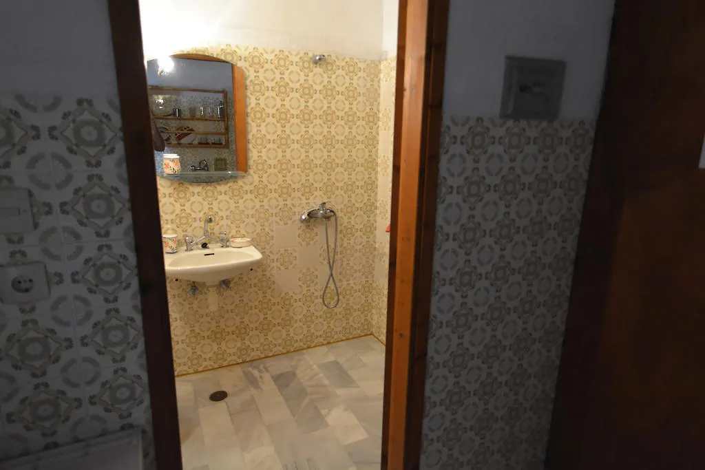Studios Oasis Apartment Neos Marmaras Greece