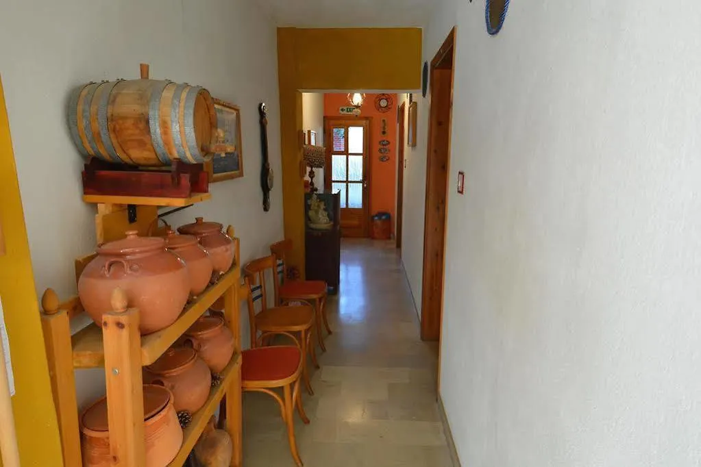 Studios Oasis Apartment Neos Marmaras Greece